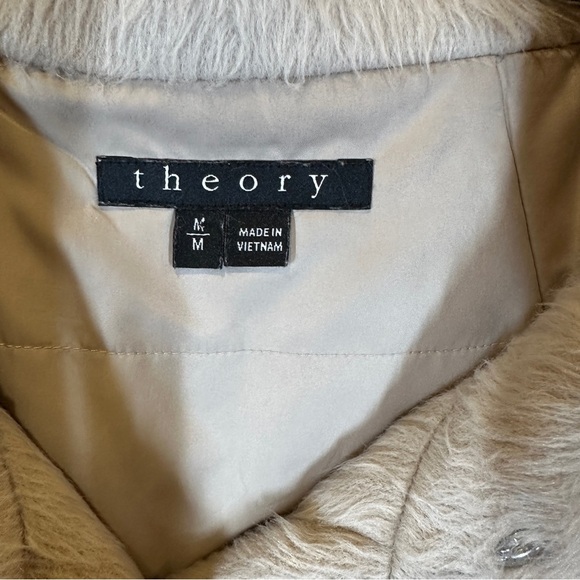Theory Visterna Faux Fur Virgin Wool Plush Vest Snap/Zip Jacket Womens Size M - Picture 3 of 9